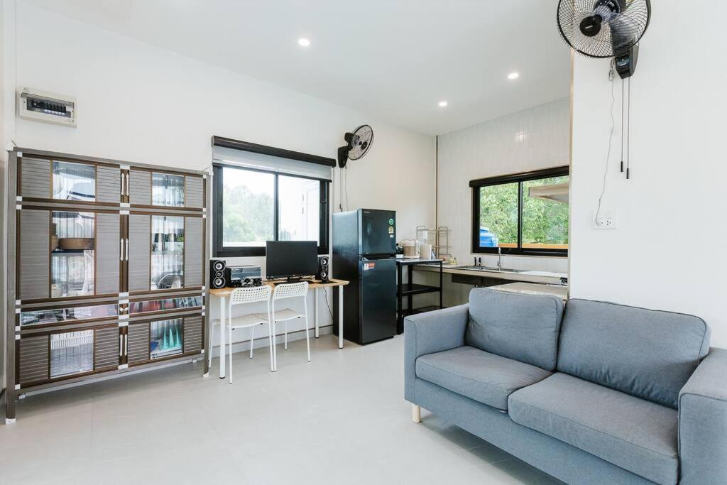 Cheeva Pool Villa Khao Lak Bagian luar foto